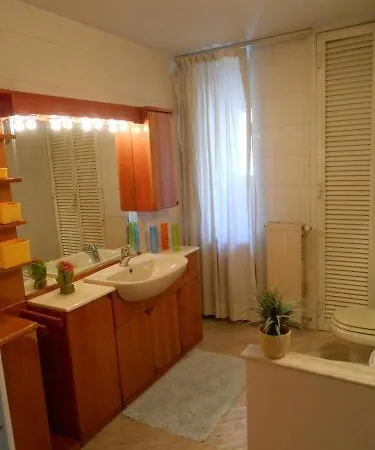 A Casa Di Nancy Bed & Breakfast