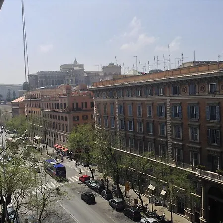 A Casa Di Nancy Rome