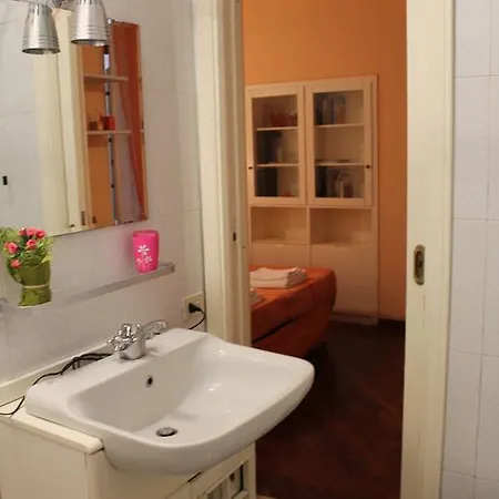 A Casa Di Nancy Alojamento de Acomodação e Pequeno-almoço 2*