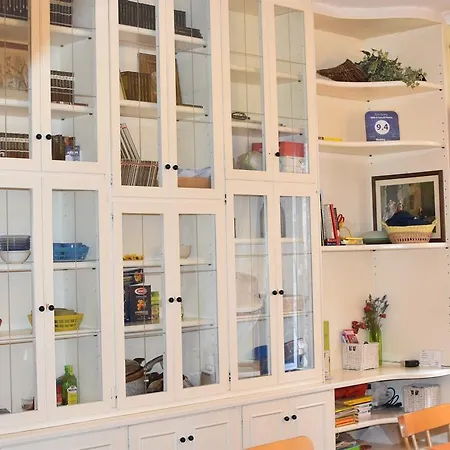Alojamento de Acomodação e Pequeno-almoço A Casa Di Nancy